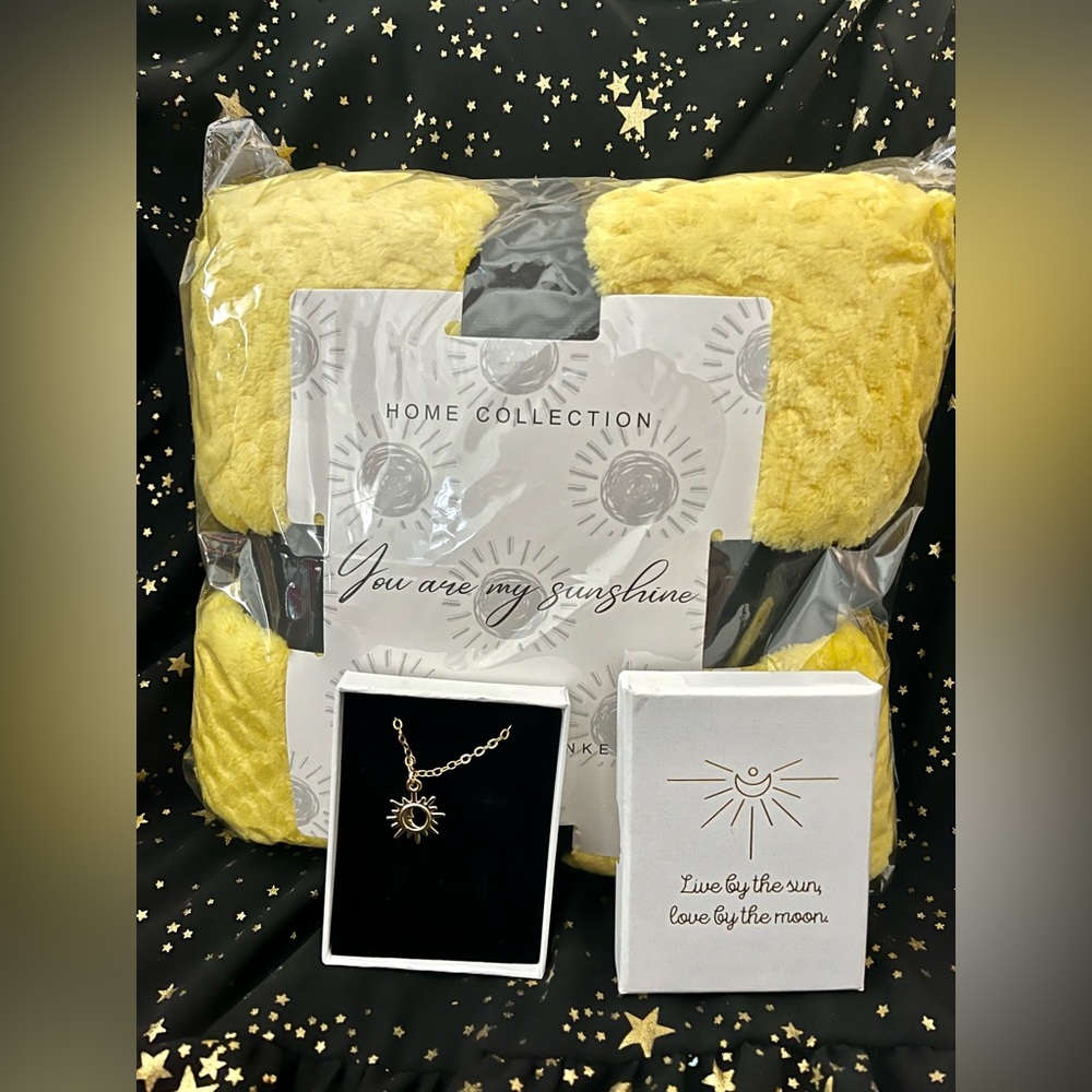 Blanket and necklace sunshine bundle